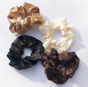 Brooklyn Scrunchie